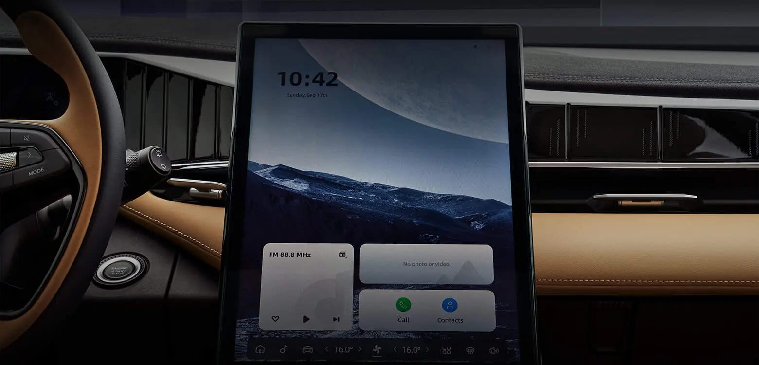 TOUCHSCREEN ON THE GO